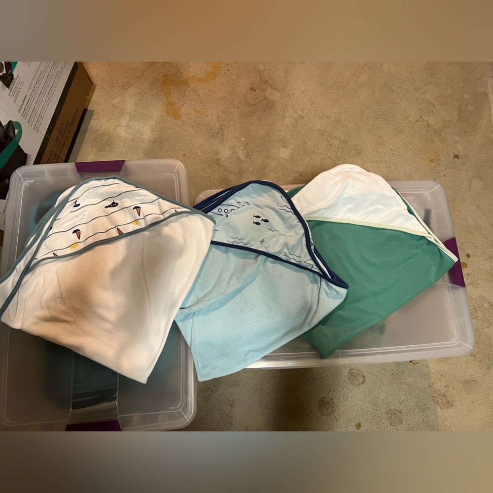Set of Three Hooded Baby Towels in Blue and White